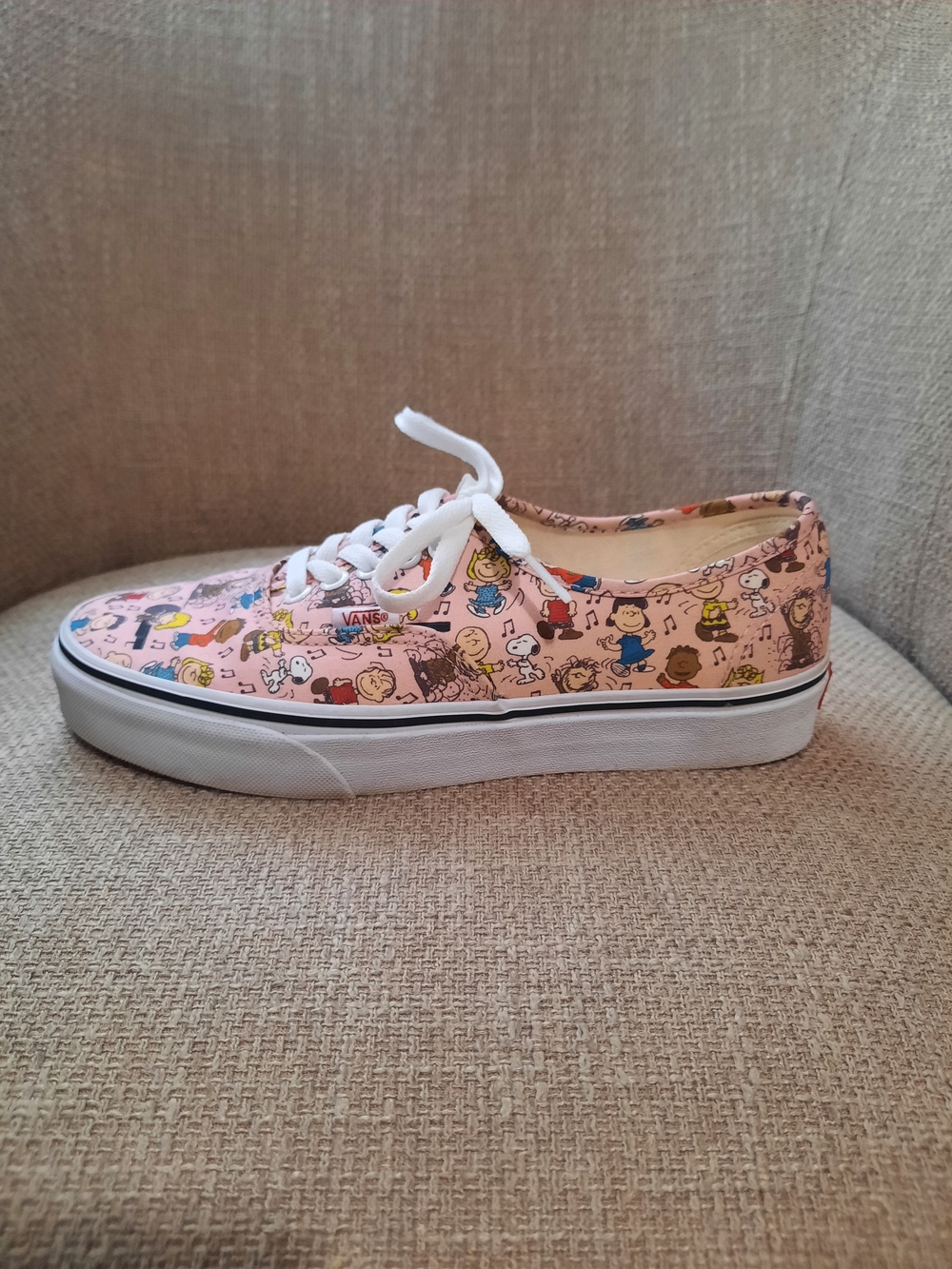 Vans x Peanuts Womens Dance Party Pink Graphic Lace-Up Sneakers - Picture 8 of 11